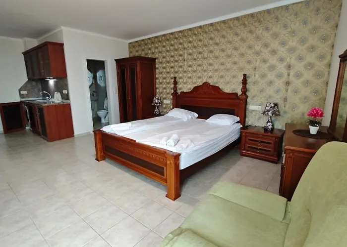 Marina Sunrise Complex By The Sea Resort