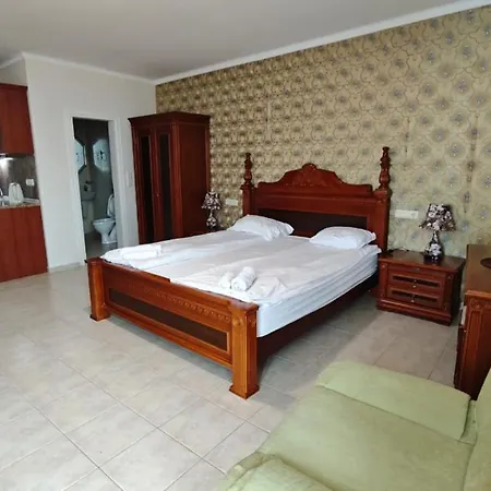 Marina Sunrise Complex By The Sea Feriested